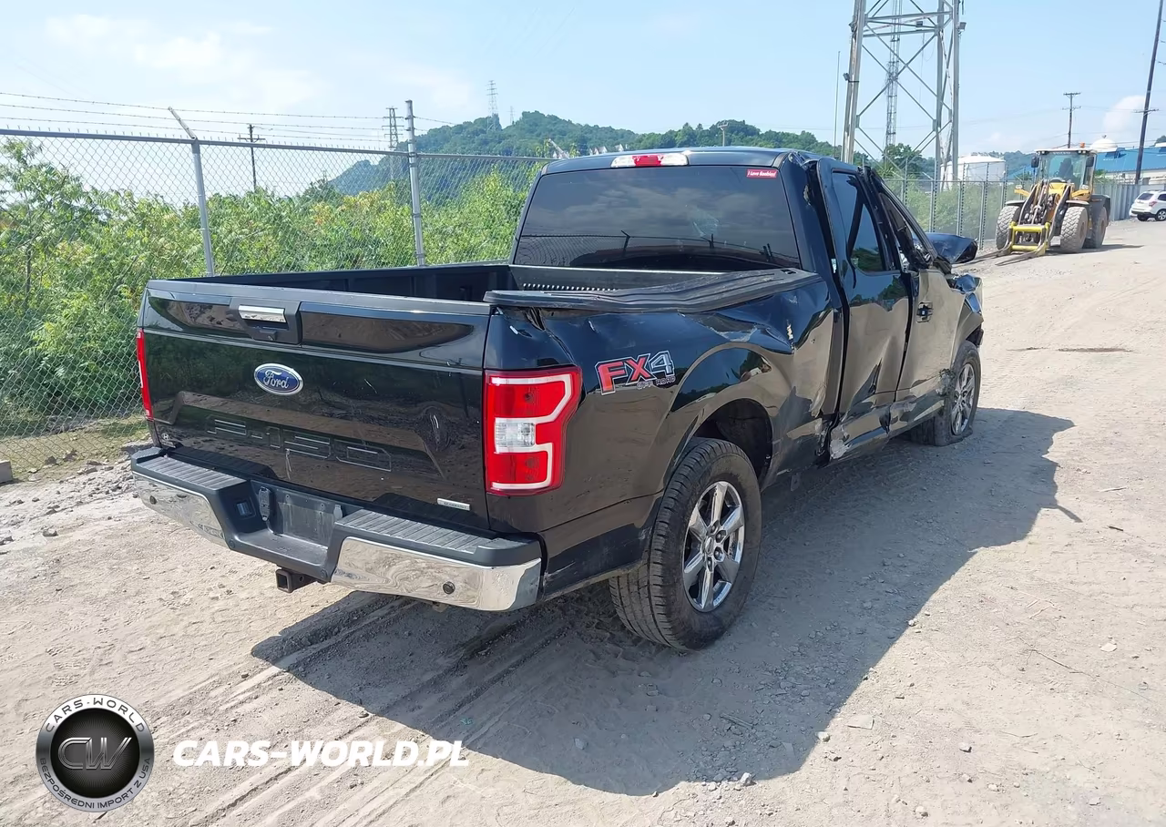 2018 Ford F-150 Xlt VIN:1FTEX1EP6JKG08236 - 4