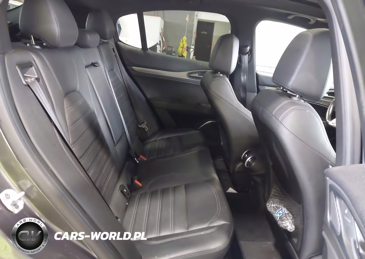 2020 Alfa Romeo Stelvio Ti Sport Awd VIN:ZASPAKBN0L7C73734 - 8