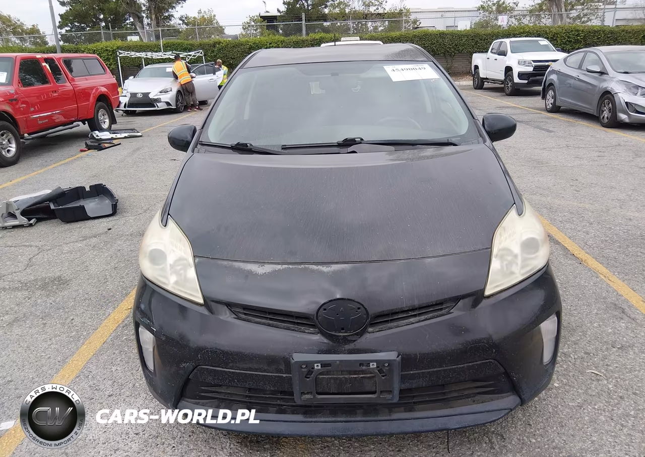 2013 Toyota Prius Two VIN:JTDKN3DU6D5596636 - 12