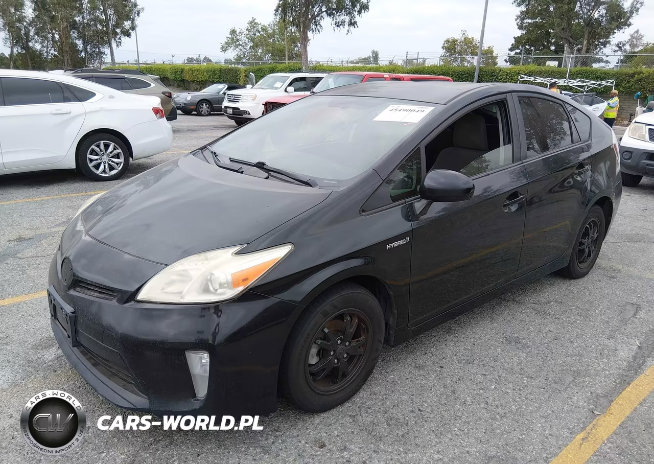 2013 Toyota Prius Two VIN:JTDKN3DU6D5596636 - 2