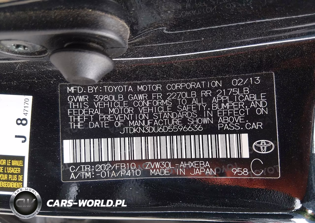 2013 Toyota Prius Two VIN:JTDKN3DU6D5596636 - 9
