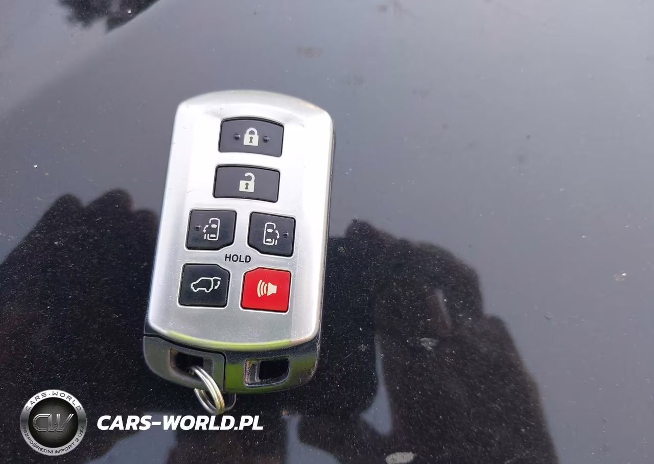 2011 Toyota Sienna Xle V6 VIN:5TDYK3DC7BS158757 - 11
