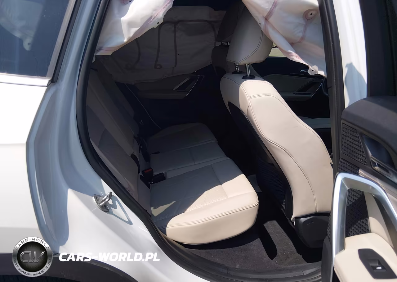 2023 BMW X1 xDrive28I VIN:WBX73EF01P5W43743 - 8
