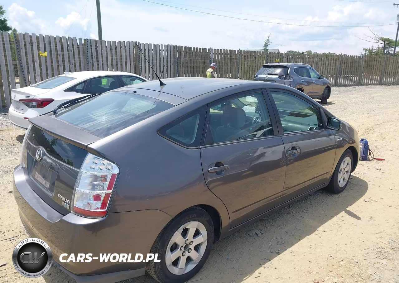 2008 Toyota Prius VIN:JTDKB20UX83430453 - 4
