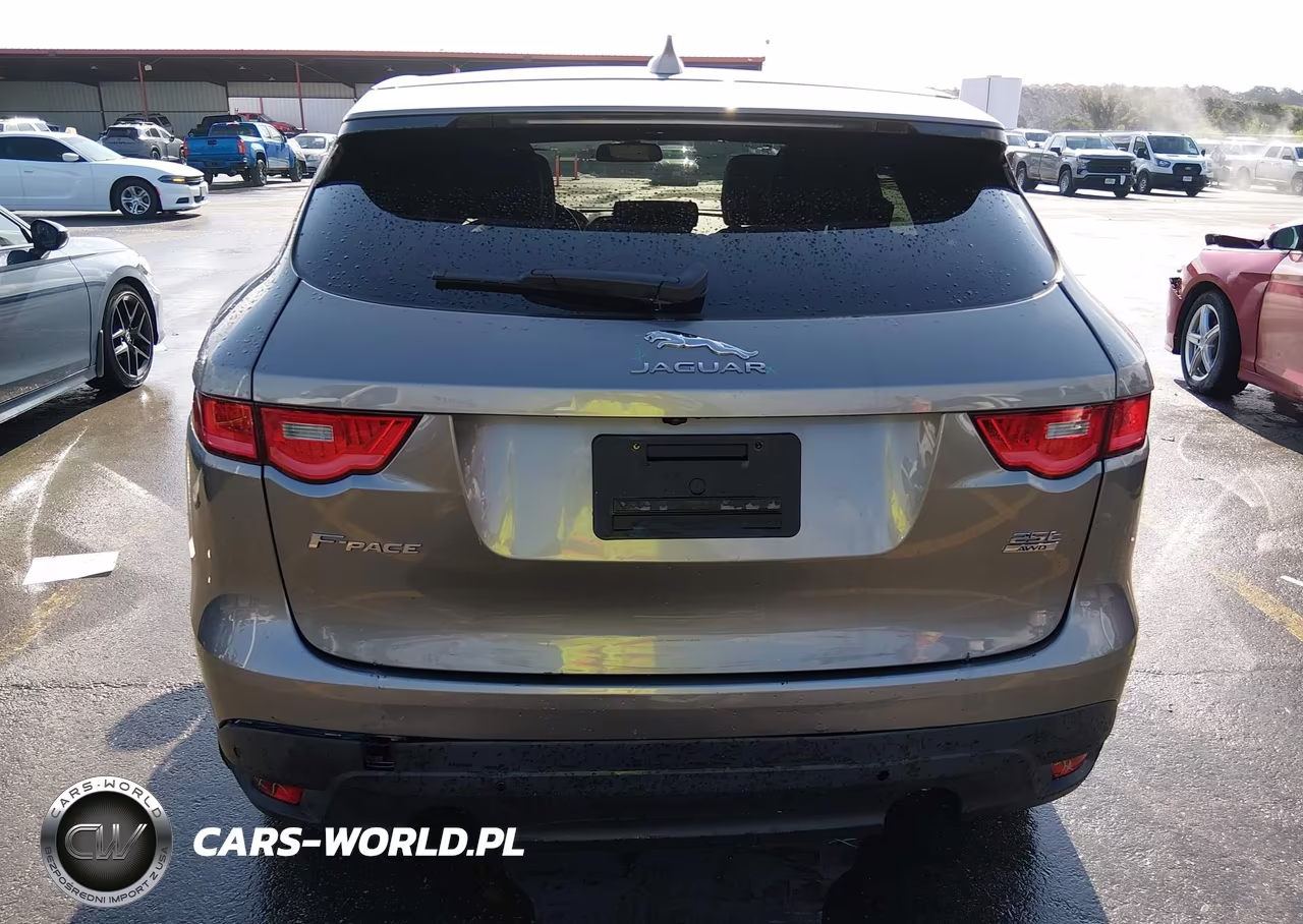 2018 Jaguar F-Pace 25T Premium VIN:SADCJ2FX4JA202110 - 16