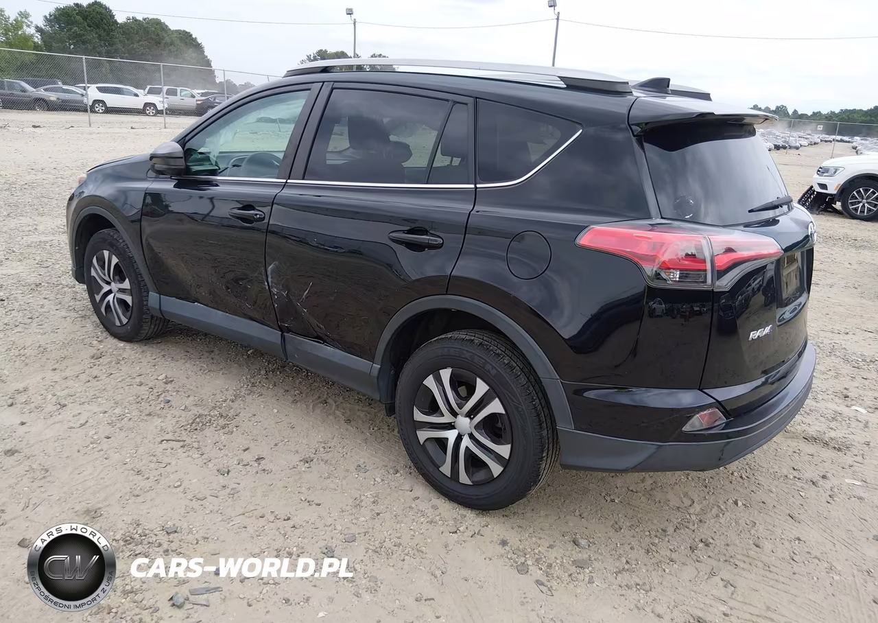 2018 Toyota Rav4 Le VIN:2T3ZFREV3JW448213 - 3