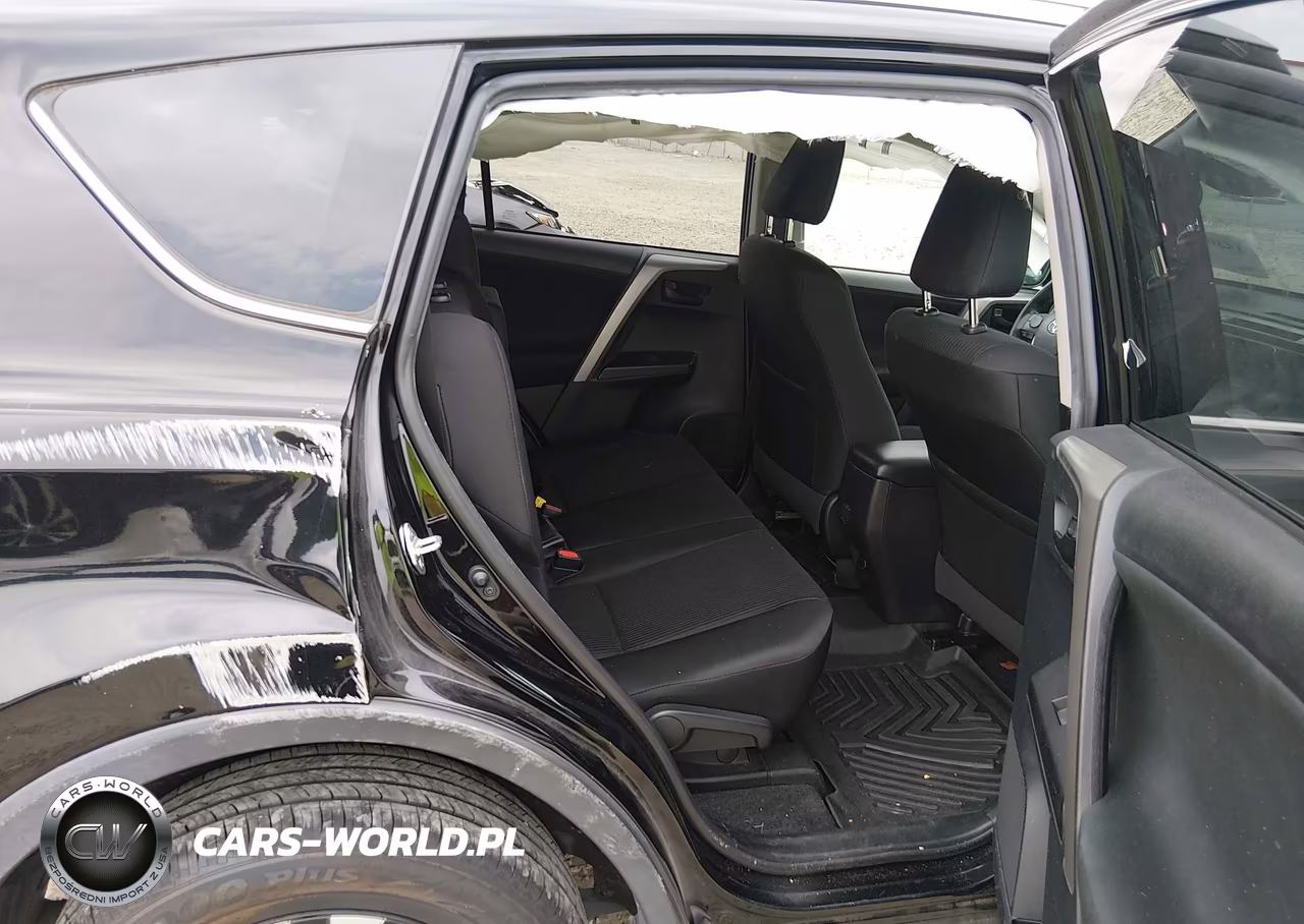 2018 Toyota Rav4 Le VIN:2T3ZFREV3JW448213 - 8