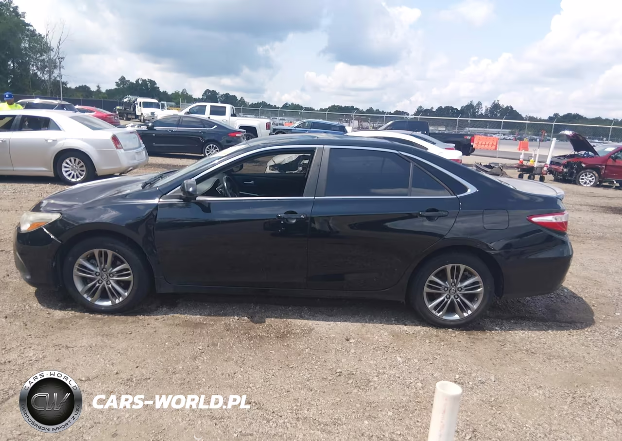 2017 Toyota Camry Se VIN:4T1BF1FK3HU747730 - 14