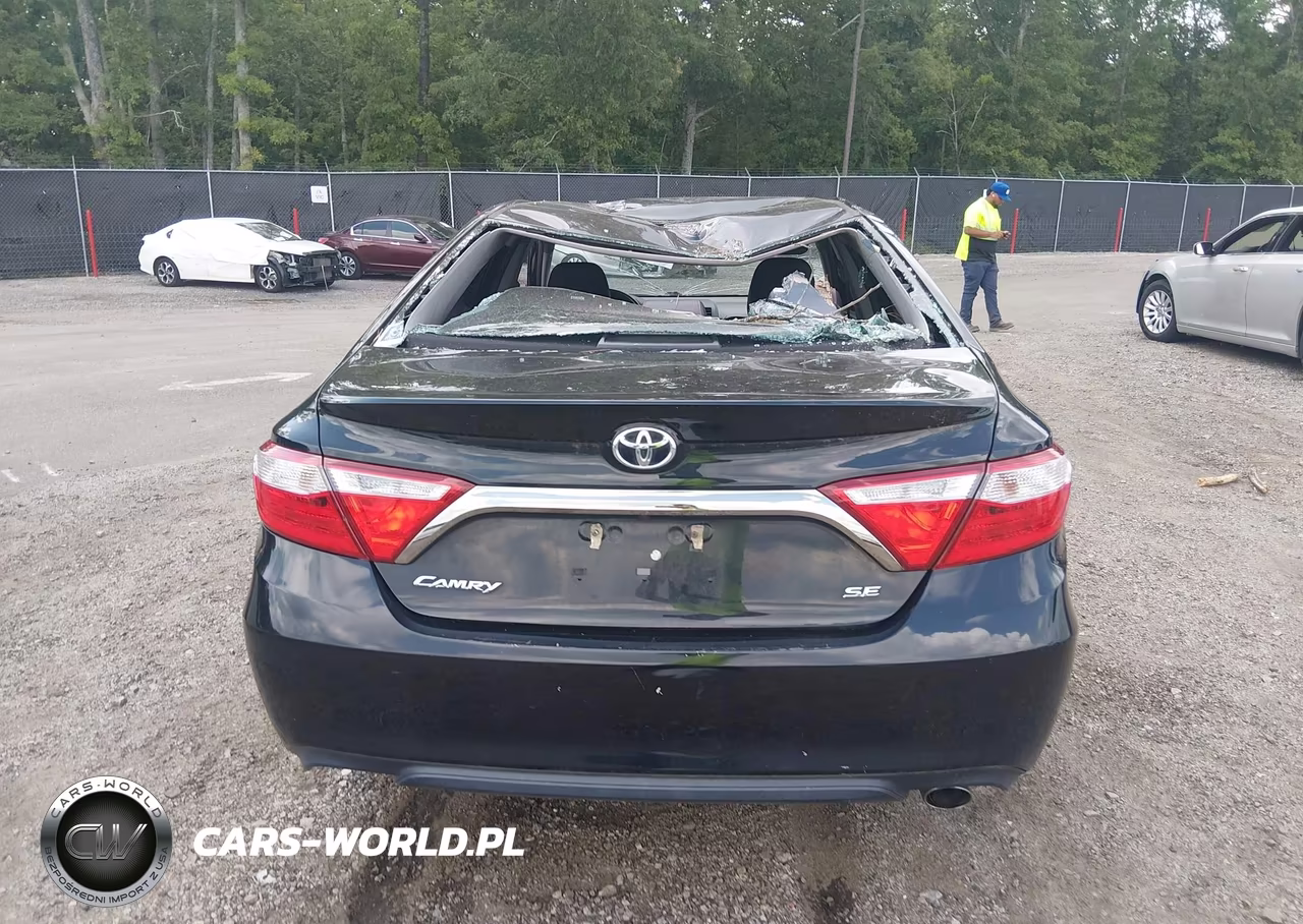 2017 Toyota Camry Se VIN:4T1BF1FK3HU747730 - 16