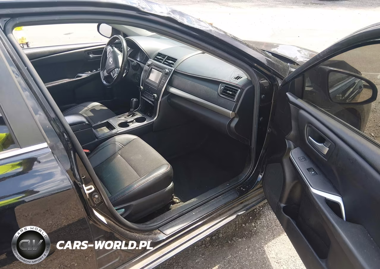 2017 Toyota Camry Se VIN:4T1BF1FK3HU747730 - 5