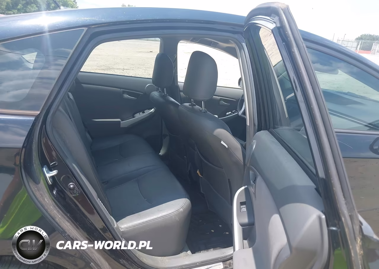 2010 Toyota Prius Iii VIN:JTDKN3DU2A0180592 - 8
