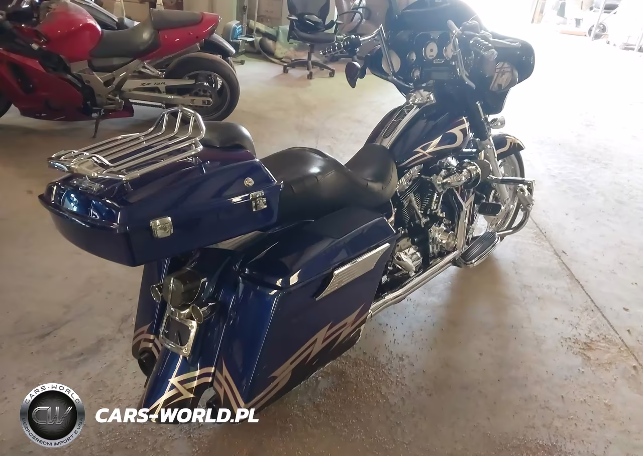 2007 Harley-Davidson Flhx VIN:1HD1KB4117Y699212 - 4