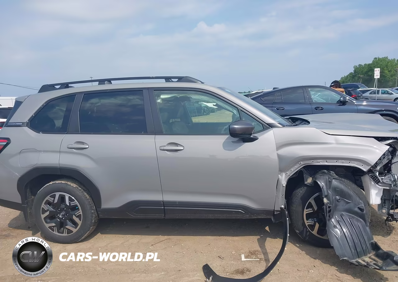 2025 Subaru Forester Premium VIN:JF2SLDBC4SH425936 - 14