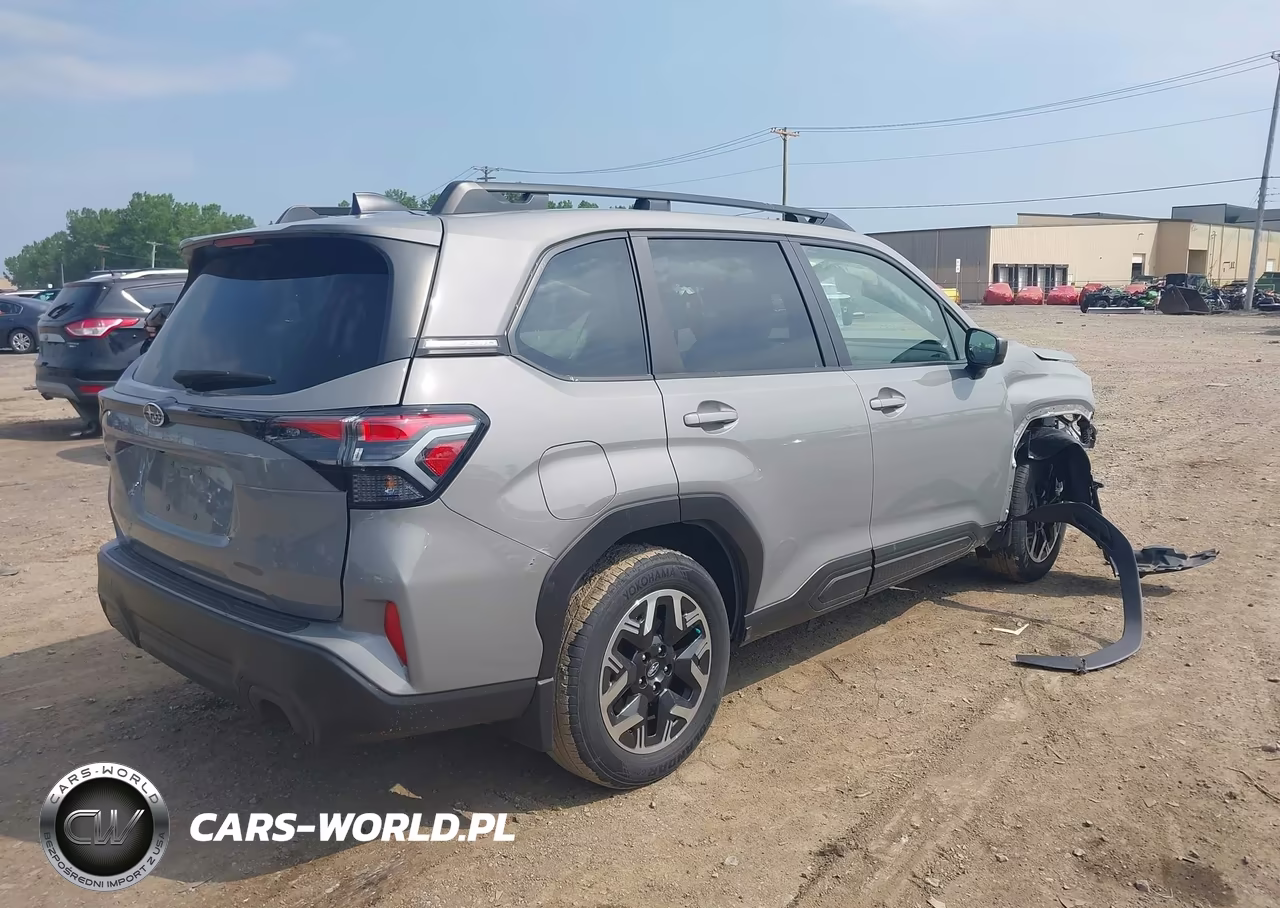 2025 Subaru Forester Premium VIN:JF2SLDBC4SH425936 - 4