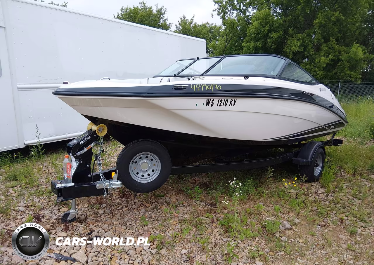 2018 Yamaha Other VIN:YAMC0088E818 - 2