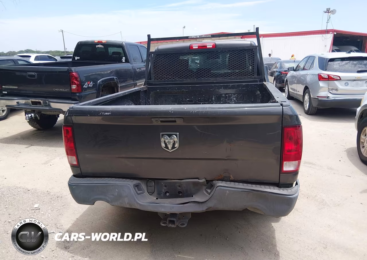 2019 Ram 1500 Classic Tradesman 4X2 6'4 Box VIN:1C6RR6FG9KS608926 - 16
