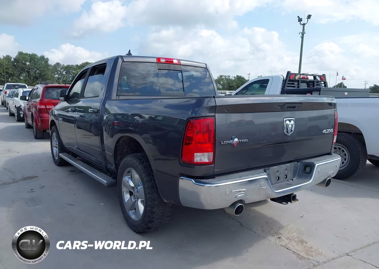 2015 Ram 1500 Lone Star VIN:1C6RR7LM6FS560243 - 3
