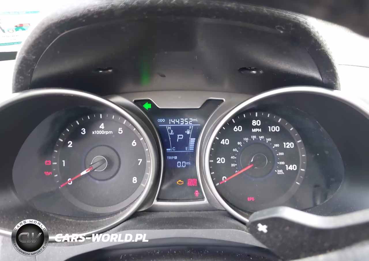 2013 Hyundai Veloster Base W-Black VIN:KMHTC6AD2DU141333 - 7