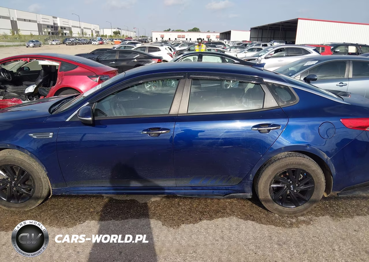 2020 Kia Optima Lx VIN:5XXGT4L33LG401743 - 14