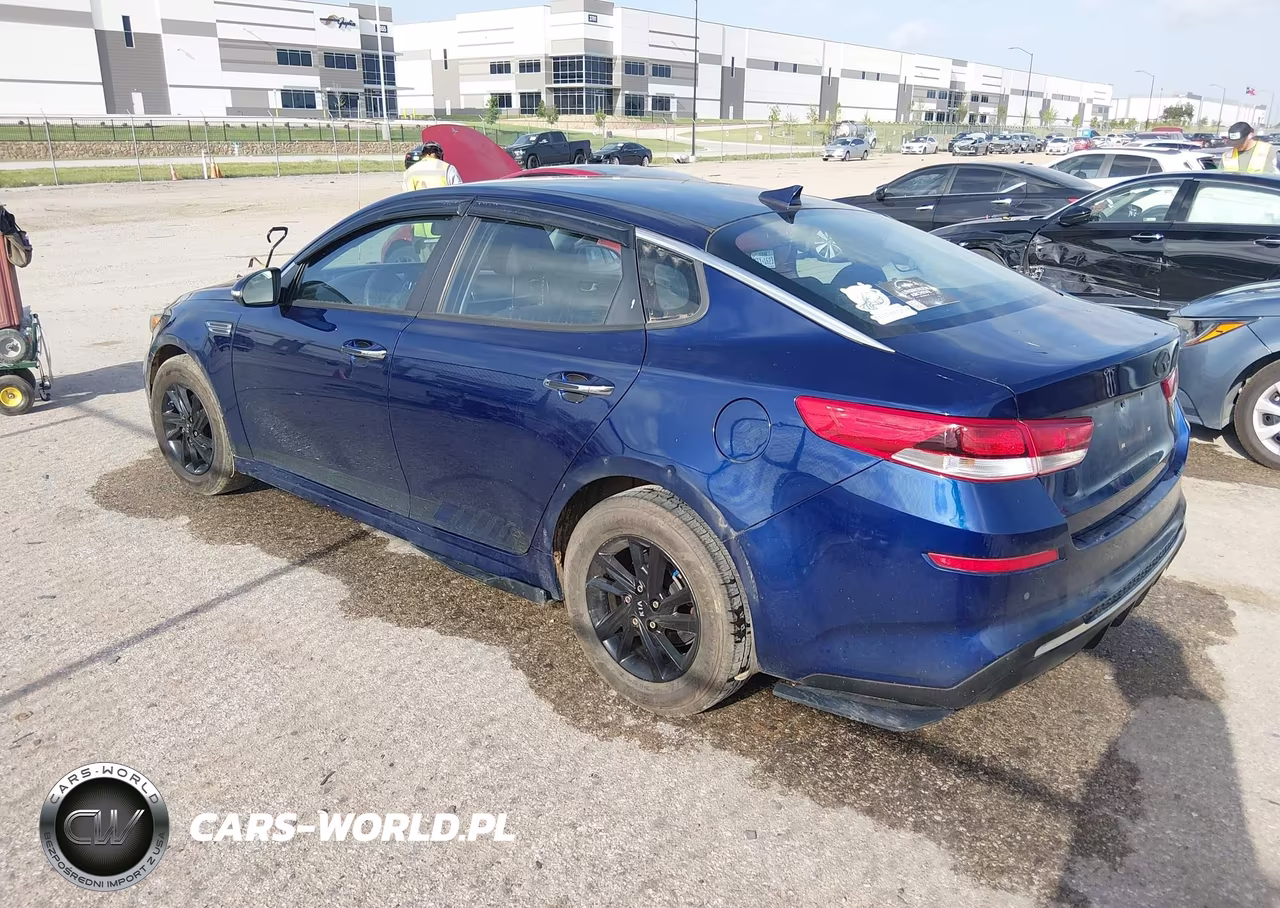 2020 Kia Optima Lx VIN:5XXGT4L33LG401743 - 3