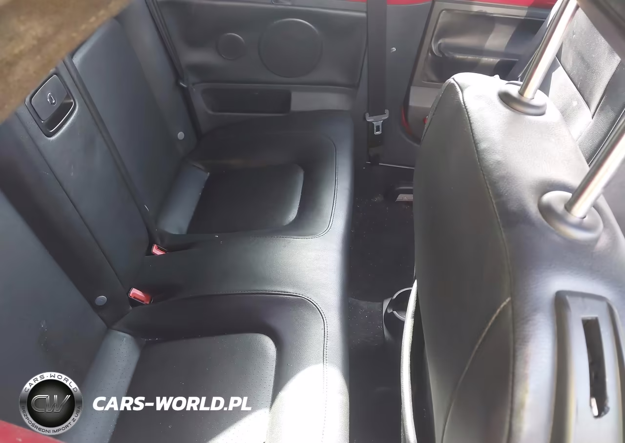 2008 Volkswagen New Beetle Se VIN:3VWRF31Y88M412068 - 8