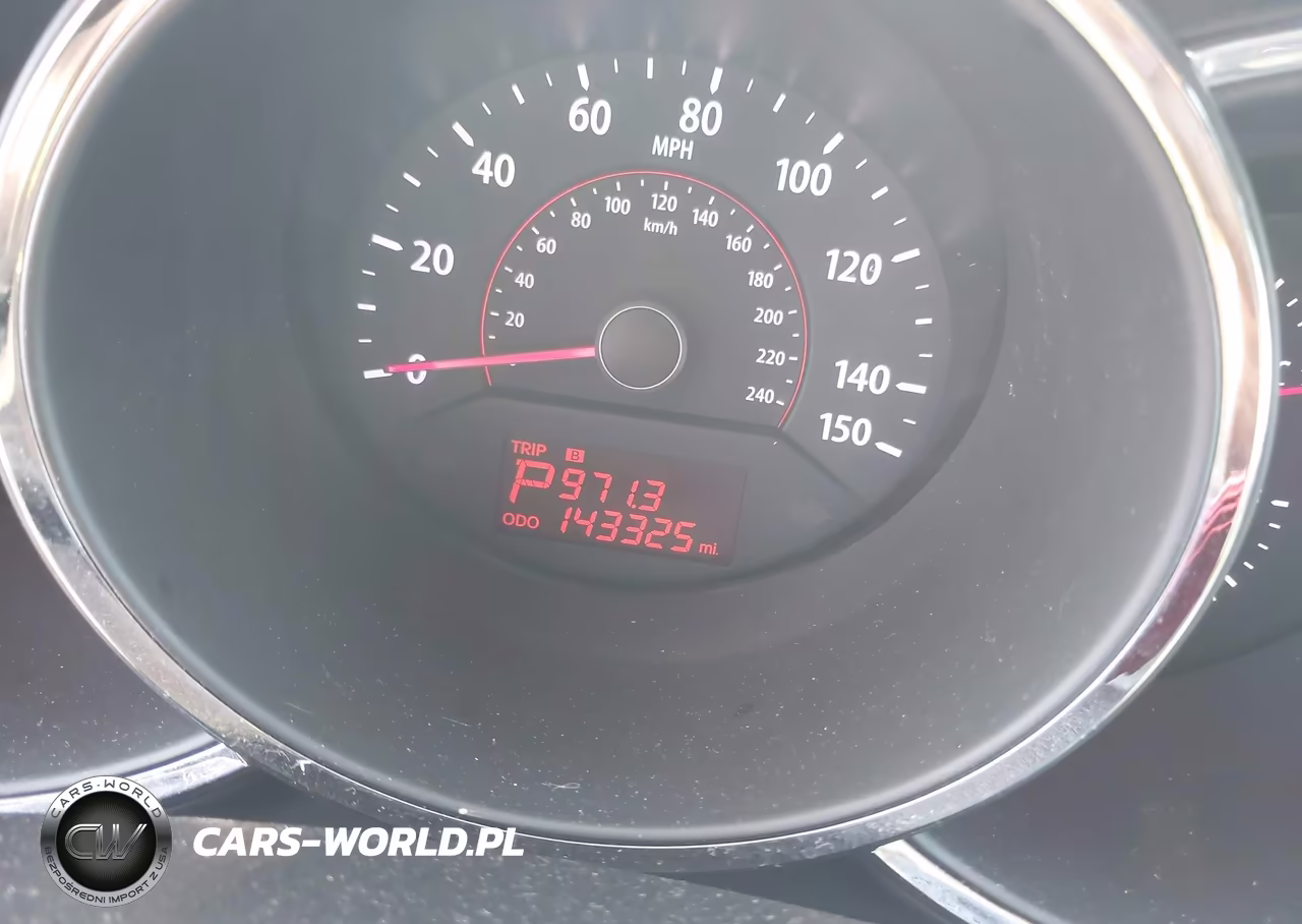 2011 Kia Sorento Lx VIN:5XYKTDA12BG054329 - 15