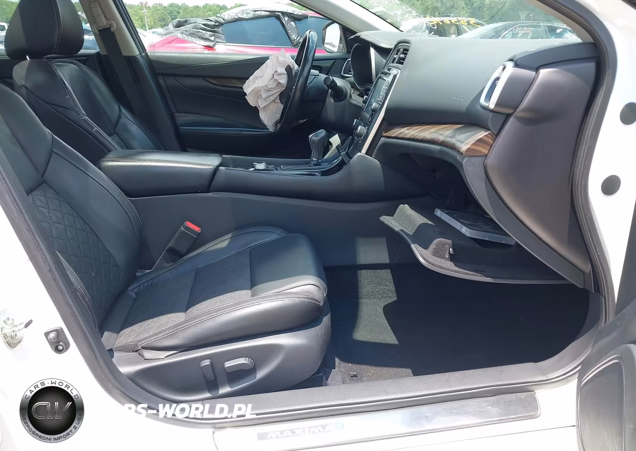 2017 Nissan Maxima 3.5 Platinum VIN:1N4AA6AP0HC385642 - 5