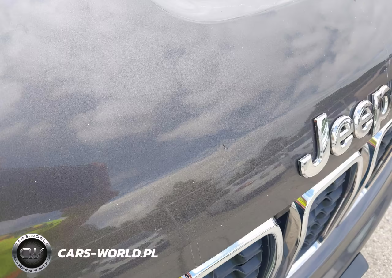 2020 Jeep Grand Cherokee Laredo E 4X4 VIN:1C4RJFAG1LC193863 - 13