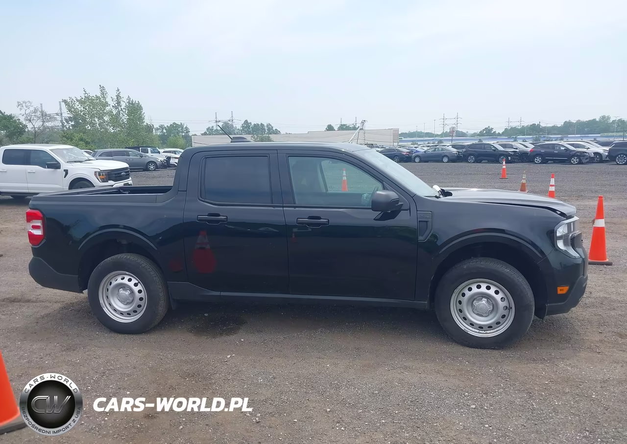 2025 Ford Maverick Xl VIN:3FTTW8BA0SRB32338 - 12