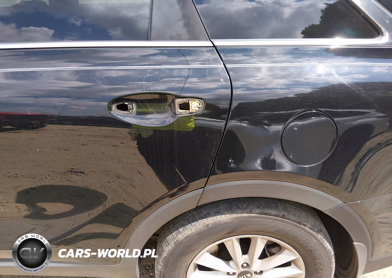 2019 Kia Sorento 2.4L L VIN:5XYPG4A38KG581920 - 20