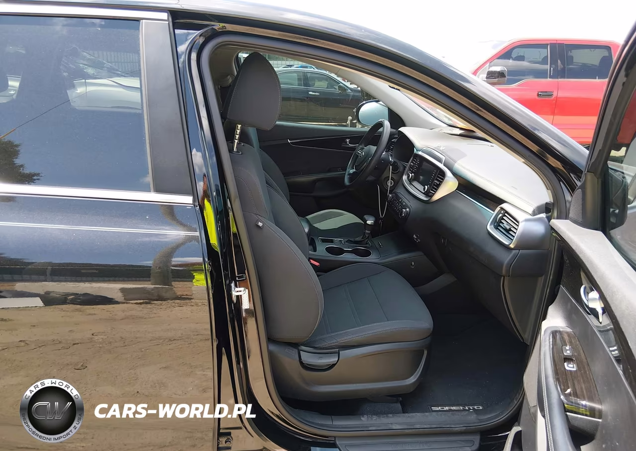 2019 Kia Sorento 2.4L L VIN:5XYPG4A38KG581920 - 5