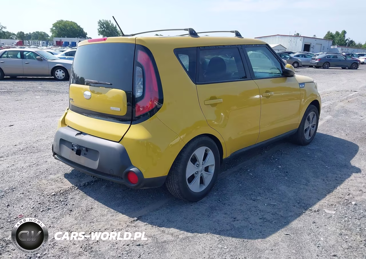 2014 Kia Soul + VIN:KNDJP3A56E7015077 - 4