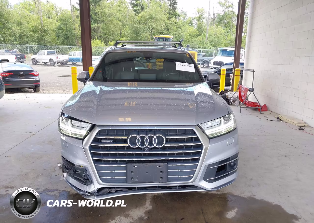 2018 Audi Q7 3.0T Premium VIN:WA1VAAF77JD048239 - 12