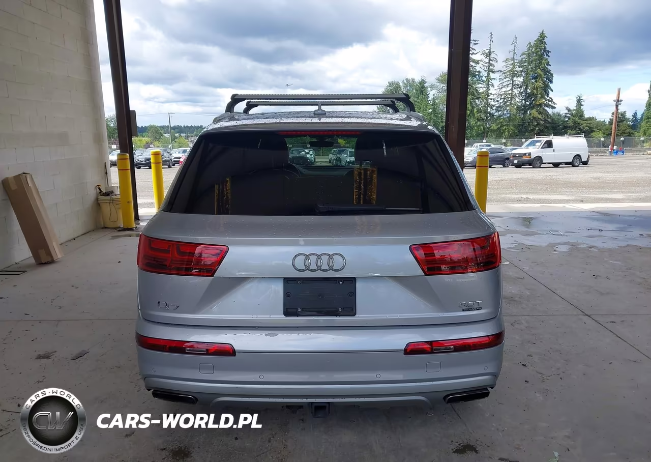 2018 Audi Q7 3.0T Premium VIN:WA1VAAF77JD048239 - 16