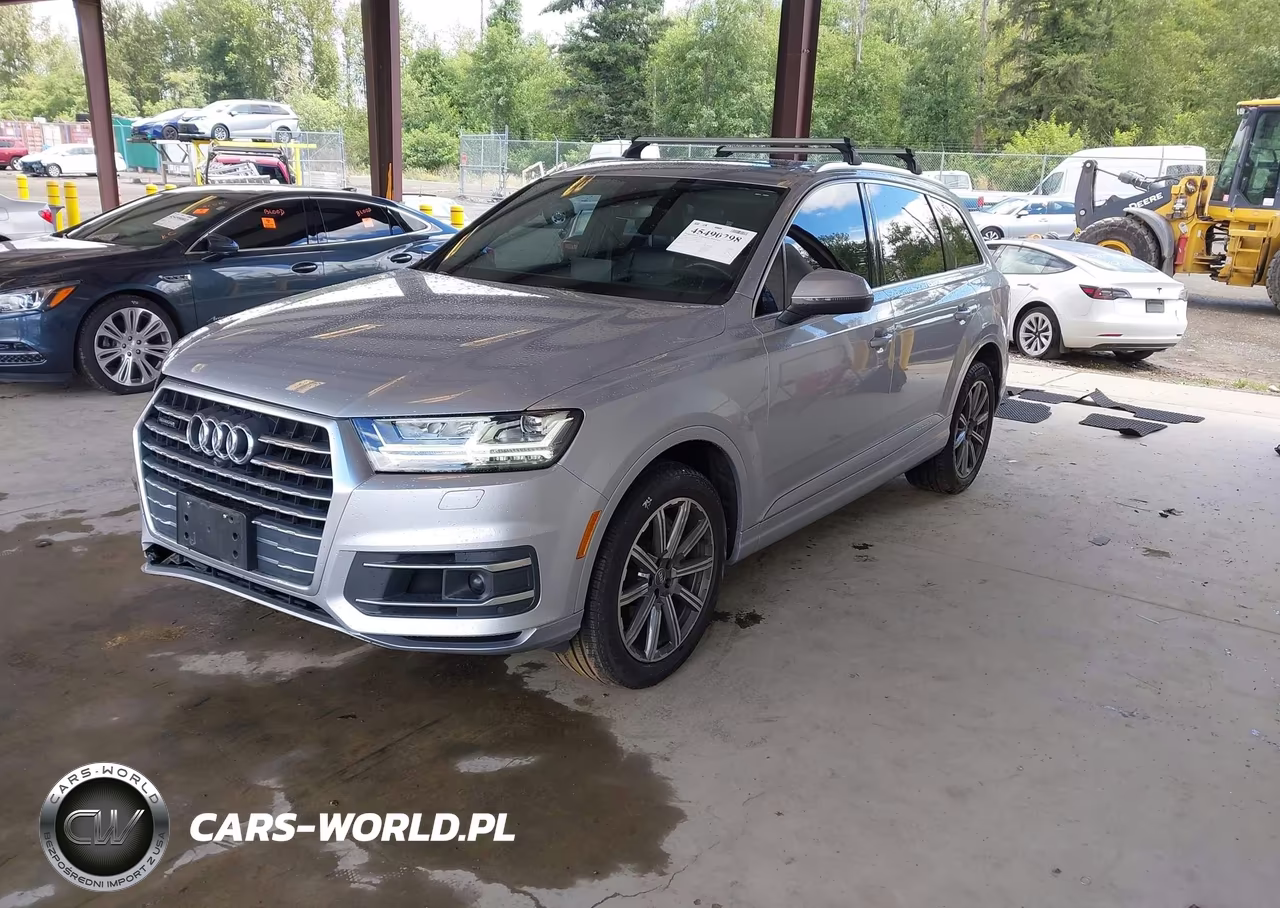 2018 Audi Q7 3.0T Premium VIN:WA1VAAF77JD048239 - 2