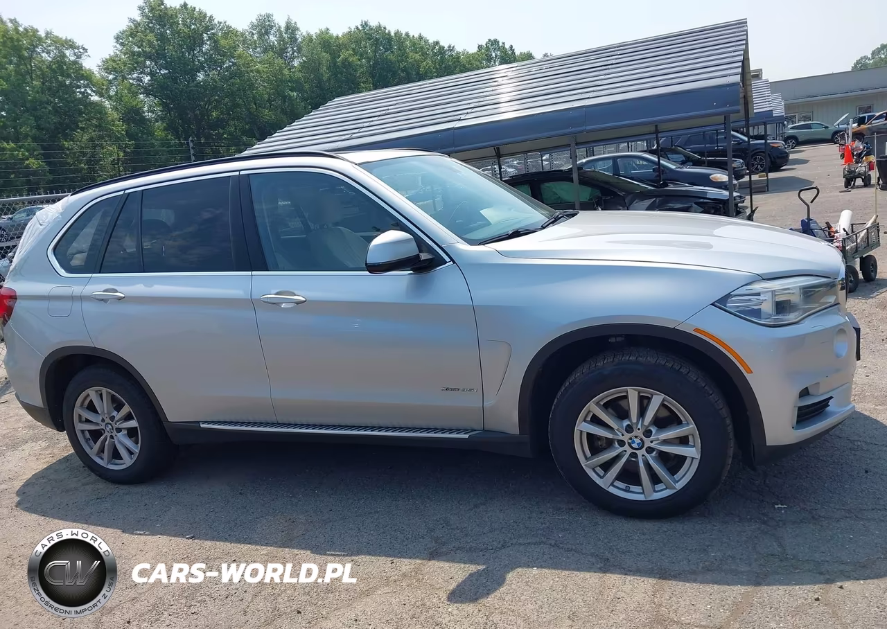 2015 BMW X5 xDrive35I VIN:5UXKR0C55F0P04627 - 13