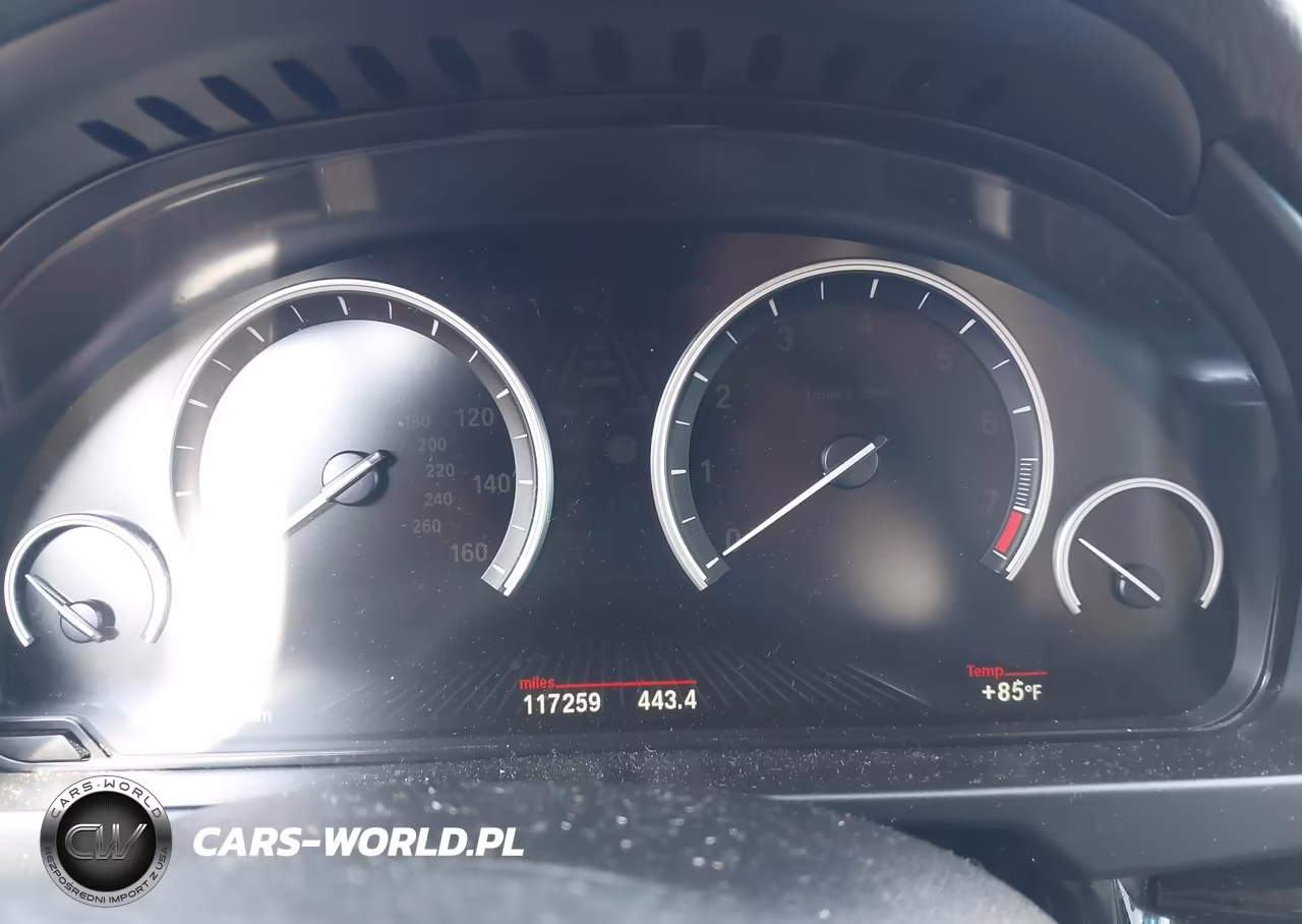 2015 BMW X5 xDrive35I VIN:5UXKR0C55F0P04627 - 7