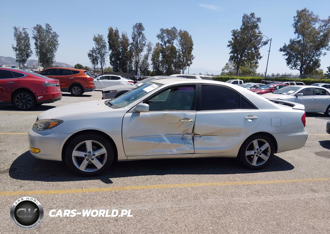 2002 Toyota Camry Xle VIN:JTDBE30K520080248 - 14