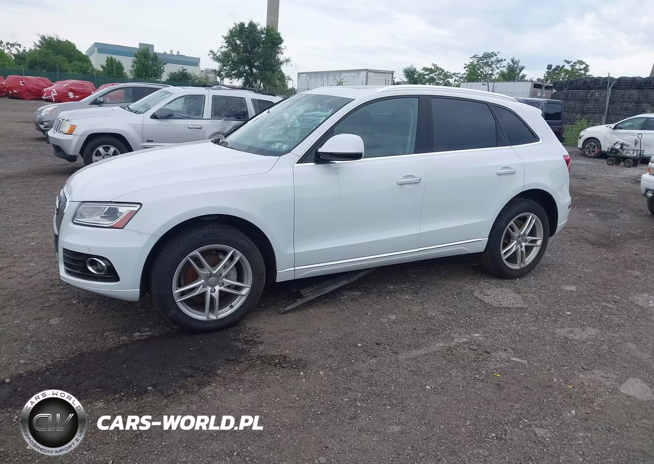 2015 Audi Q5 2.0T Premium VIN:WA1LFAFP4FA125649 - 2