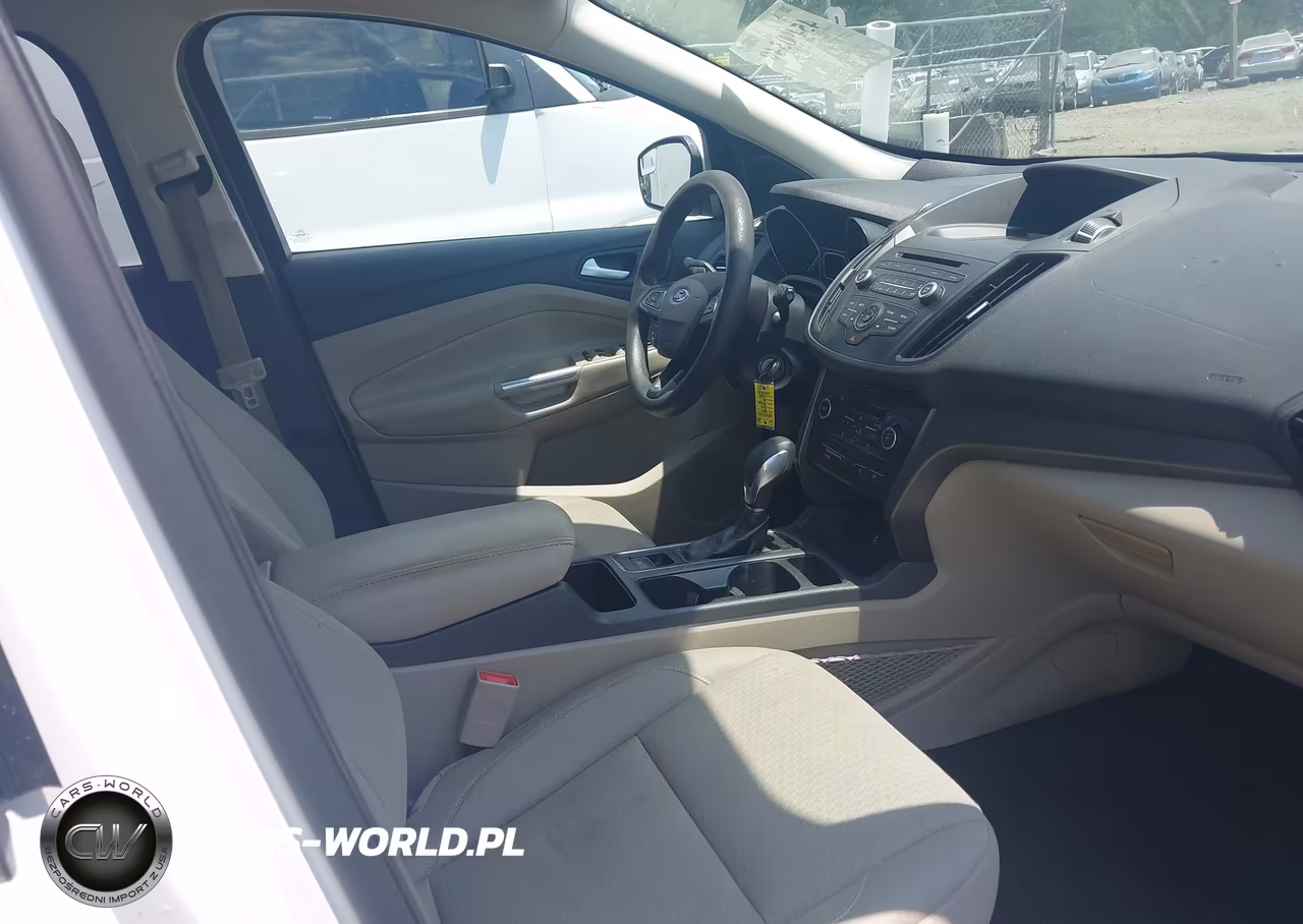 2018 Ford Escape Se VIN:1FMCU9GDXJUB29142 - 5