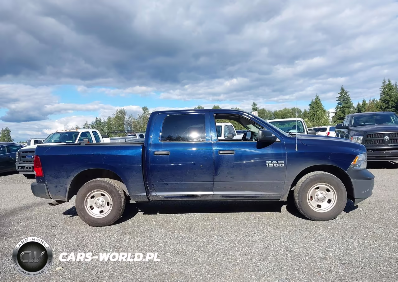 2018 Ram 1500 Tradesman 4X2 5'7 Box VIN:1C6RR6KG6JS298593 - 18