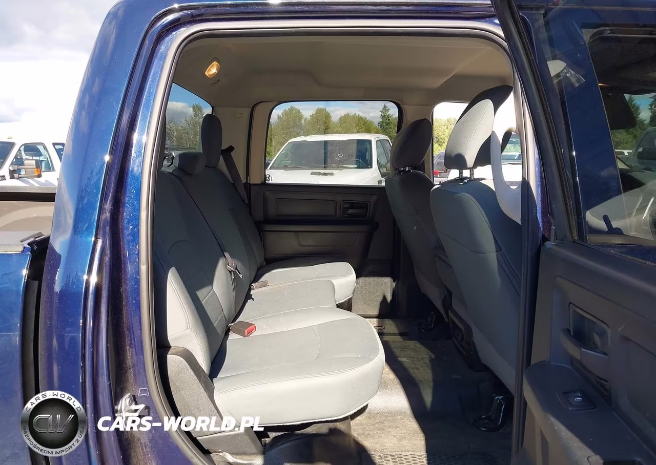 2018 Ram 1500 Tradesman 4X2 5'7 Box VIN:1C6RR6KG6JS298593 - 8
