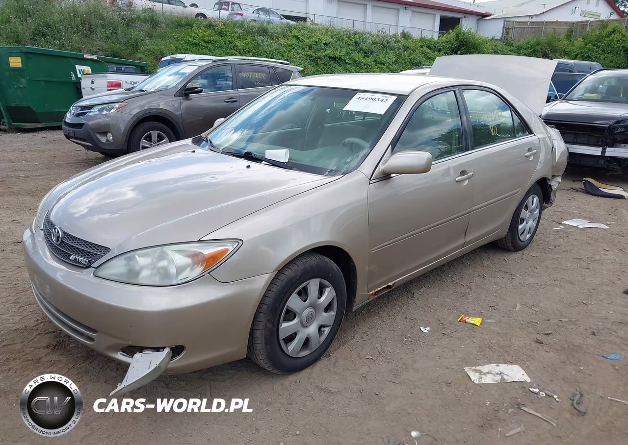 2003 Toyota Camry Le VIN:JTDBE32KX30203699 - 2