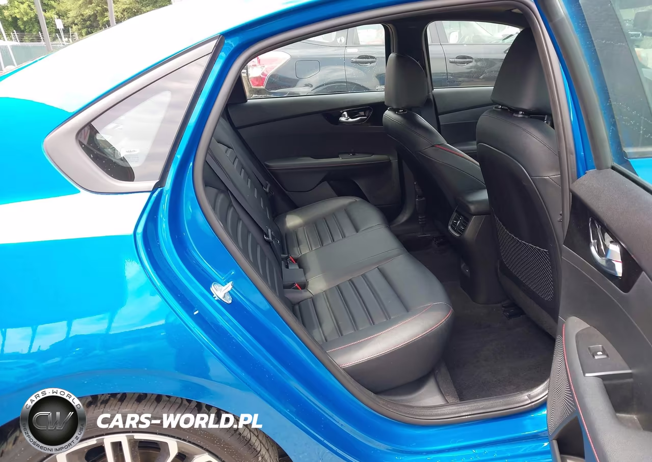 2023 Kia Forte Gt VIN:3KPF44ACXPE620726 - 8
