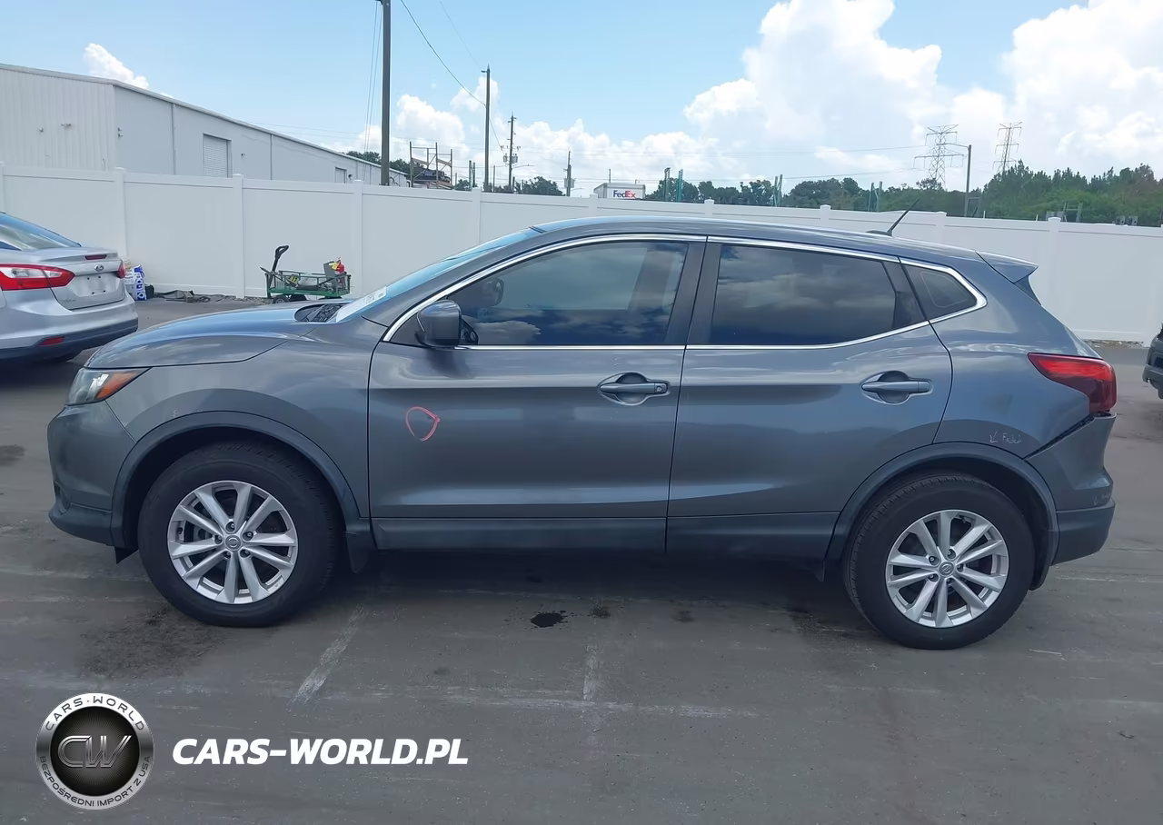 2018 Nissan Rogue Sport S VIN:JN1BJ1CP7JW101221 - 14