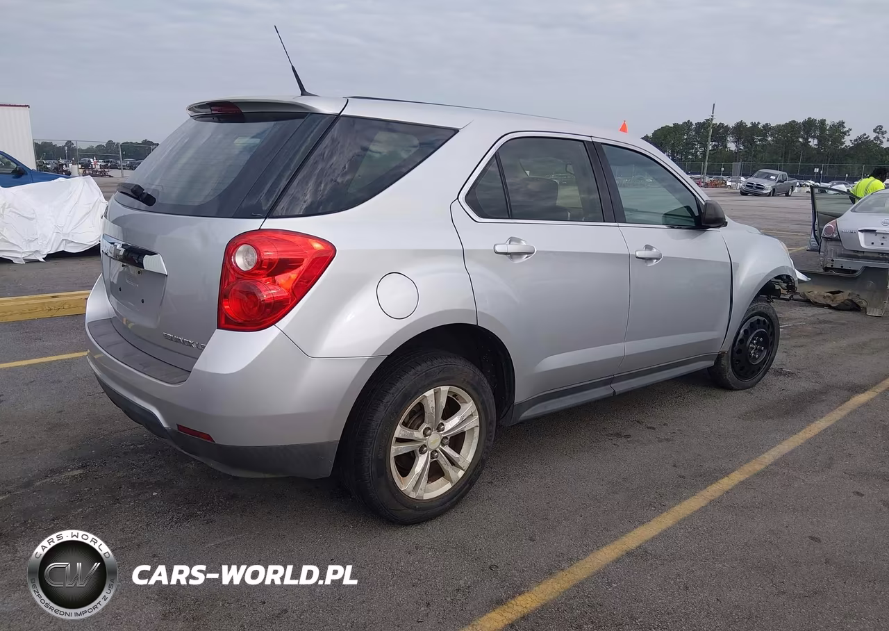 2010 Chevrolet Equinox Ls VIN:2CNALBEW6A6235382 - 4