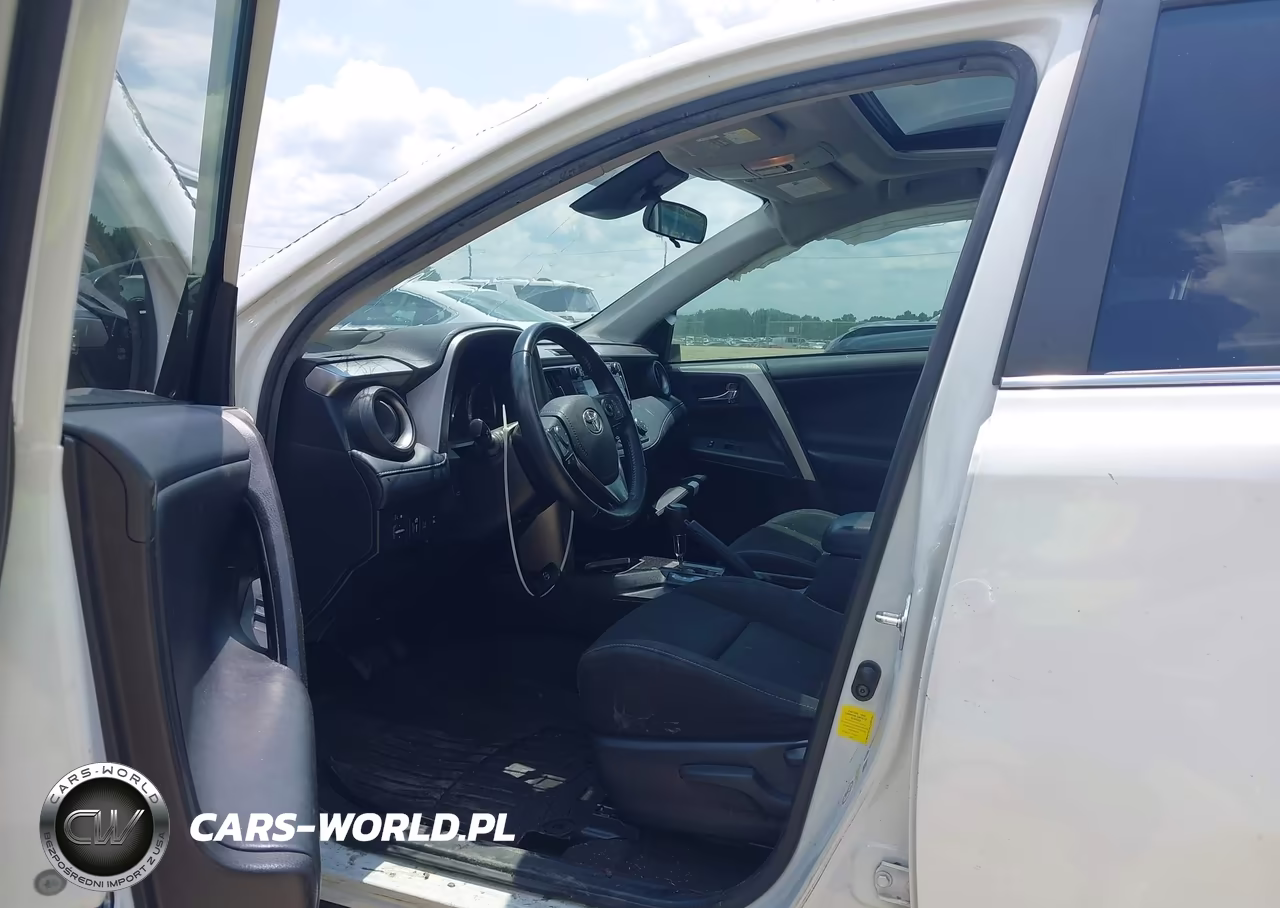 2018 Toyota Rav4 Xle VIN:JTMWFREV4JJ201493 - 5