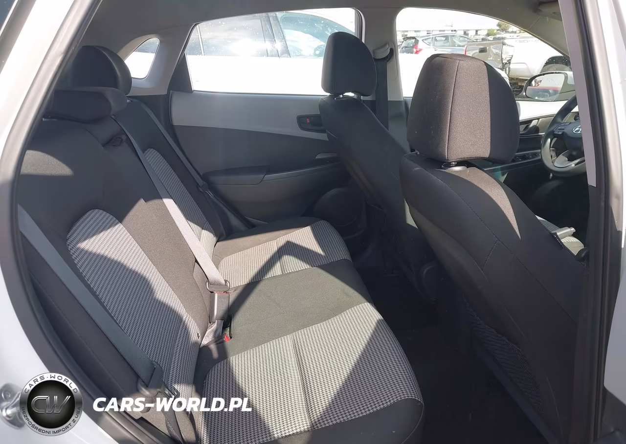 2019 Hyundai Kona Se VIN:KM8K12AA4KU222525 - 8