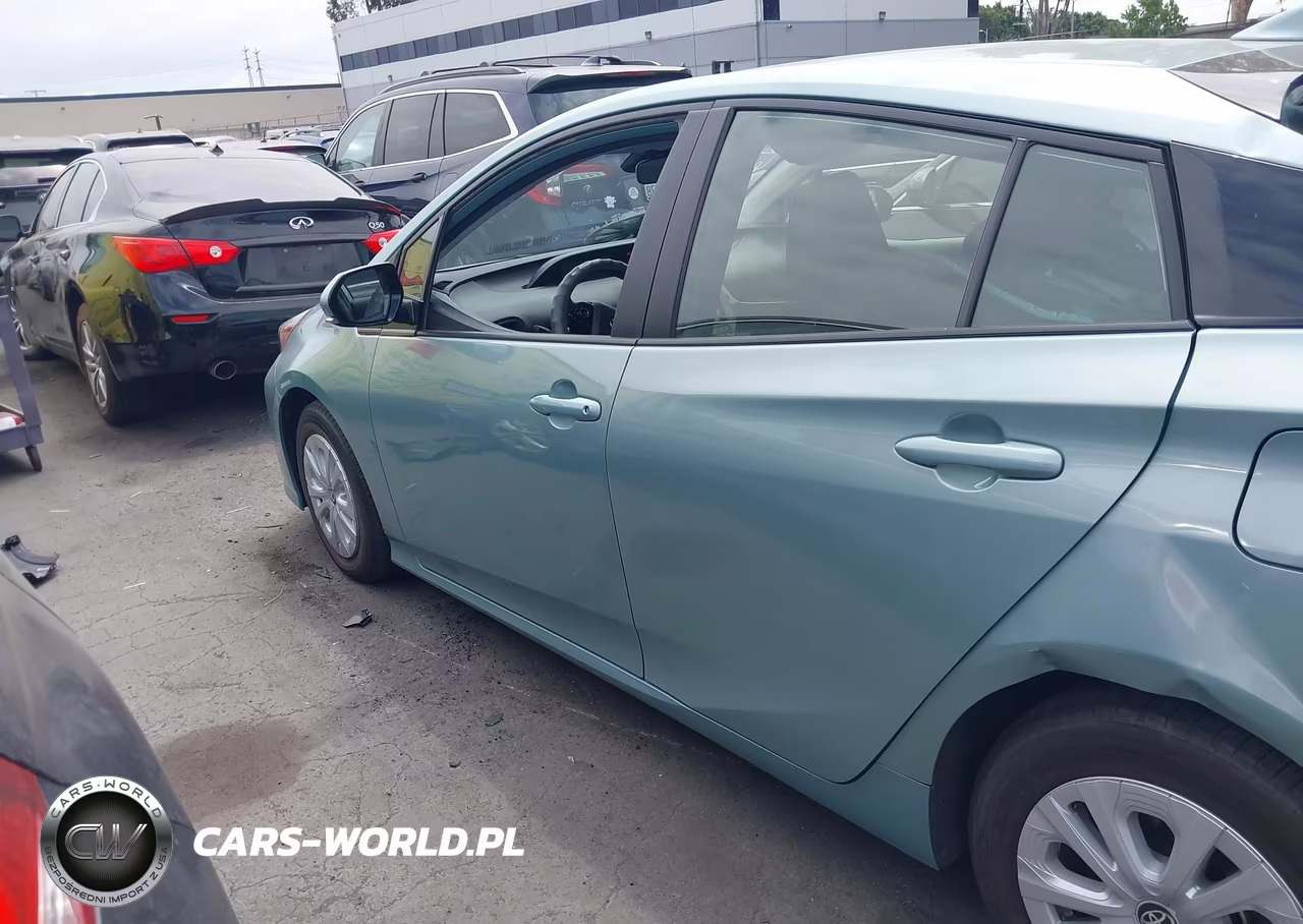 2019 Toyota Prius Le VIN:JTDKARFU2K3102132 - 15