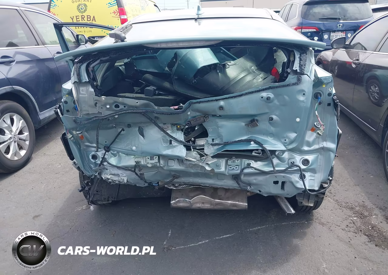 2019 Toyota Prius Le VIN:JTDKARFU2K3102132 - 21